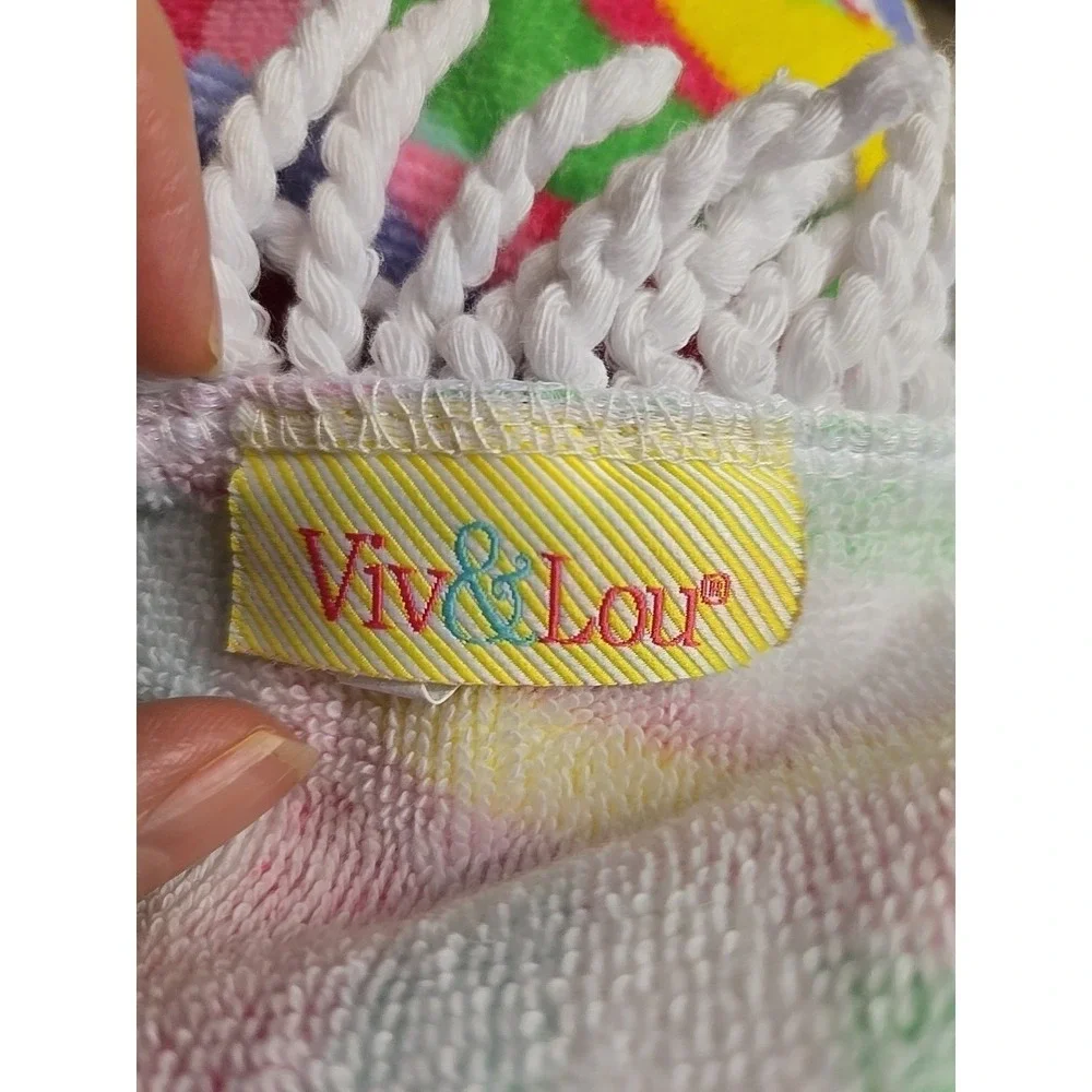 Viv &‎ Lou Round Beach Towel With Colorful Swirls & Fringe About 60 Inches